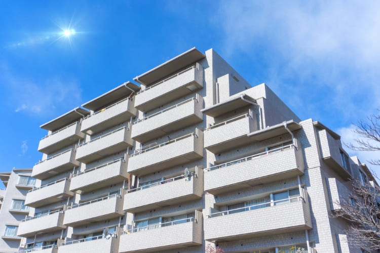 新潟市東区にある築年数12年の分譲マンション